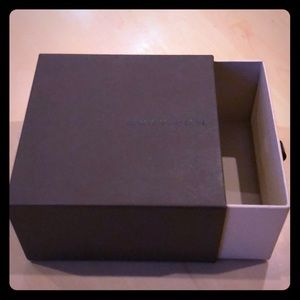 Louis Vuitton box